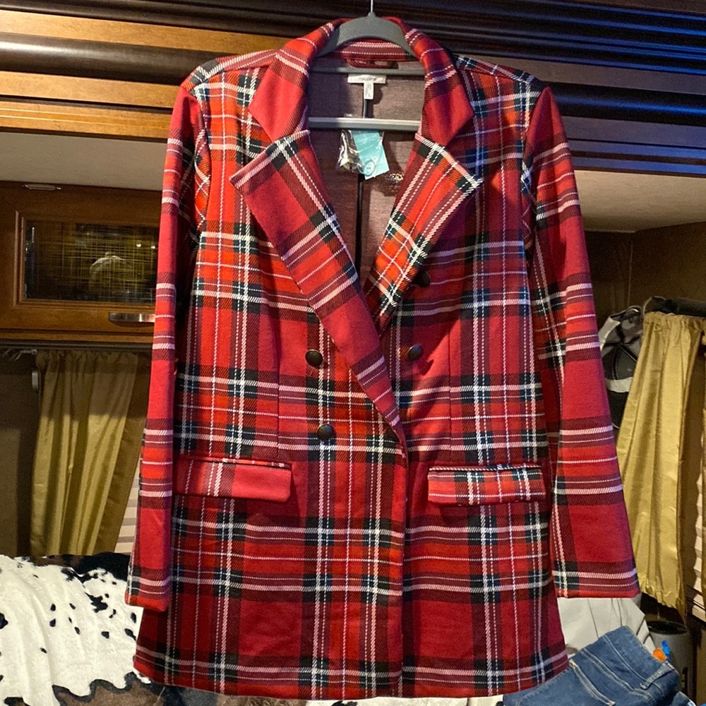 Maurice’s blazer red black and white